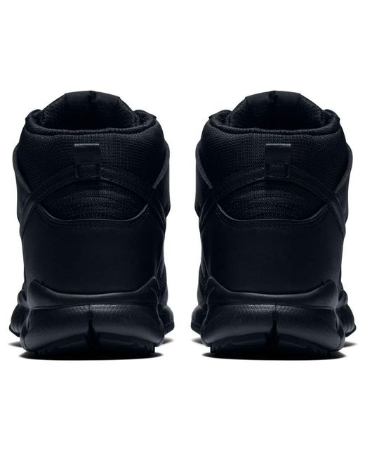 Nike Black Sb Dunk High Boot for men