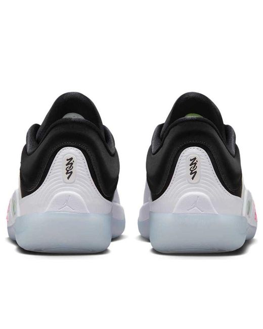 Nike White Zion 4 Basketball Shoes for men