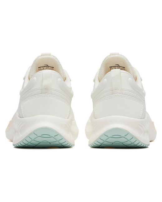 Anta White (Wmns) Stinger Se