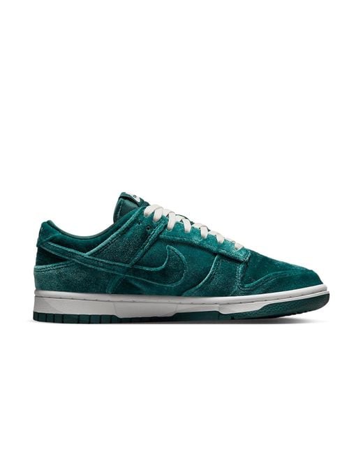 Nike Green (Wmns) Dunk Low Velvet'