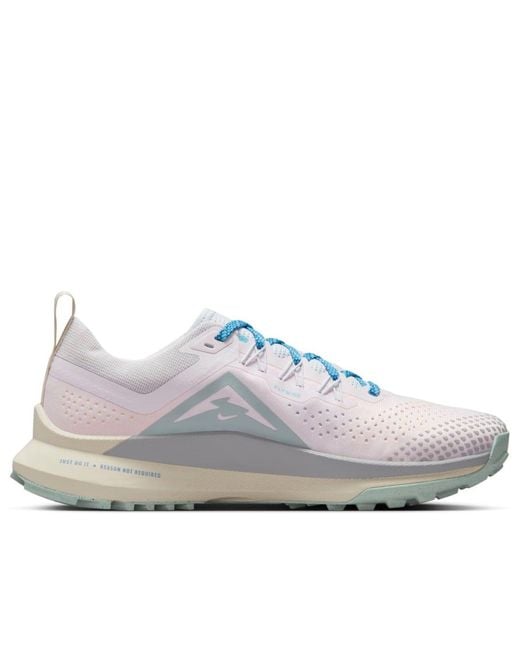 Nike White (Wmns) React Pegasus Trail 4 'Pearl Wolf'