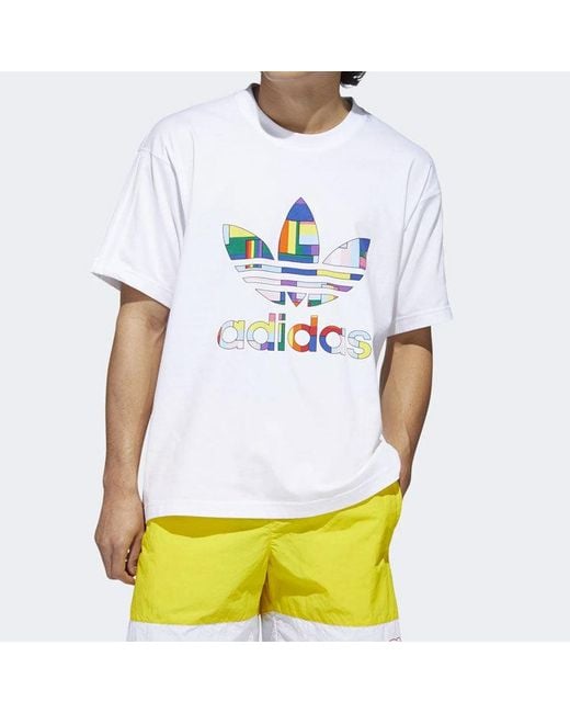 Adidas White Originals Flag Lag Fill Tee Sports Short Sleeve for men