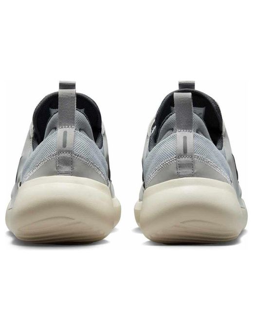 Nike Metallic E-Series Ad for men