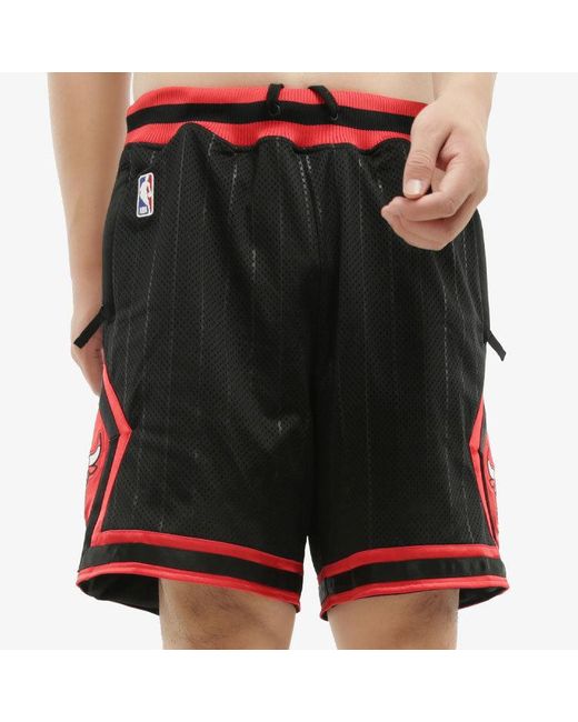 Nike Bulls Courtside Statement Edition Chicago Bulls Basketball Shorts Blackred for men