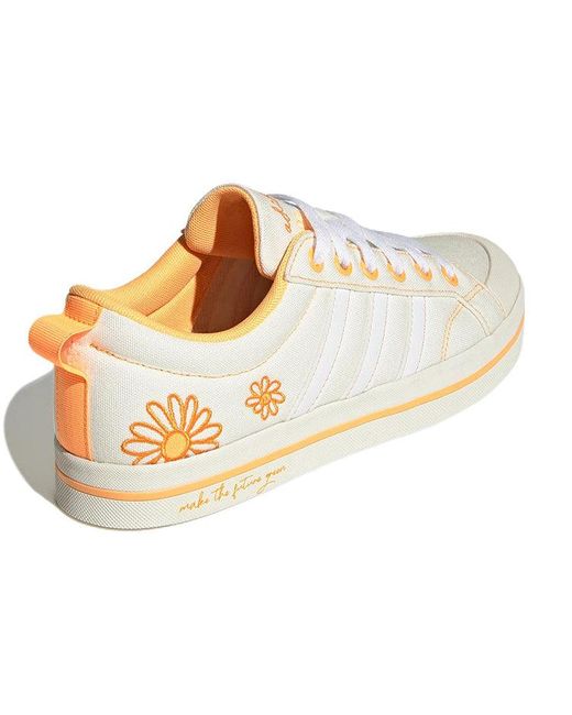 Adidas White (Wmns) Neo Bravada