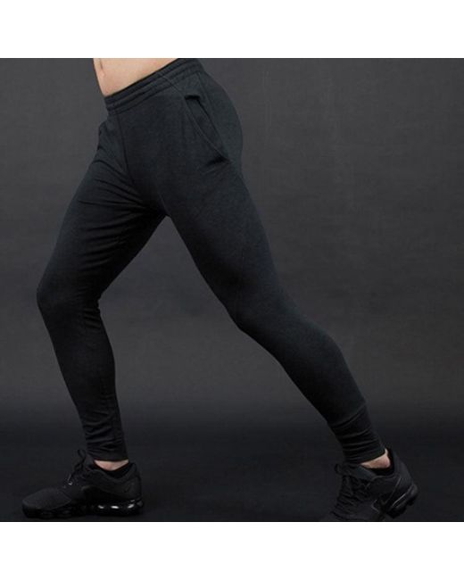 Nike Black Solid Color Elastic Waistband Slim Fit Sports Pants/Trousers/Joggers for men