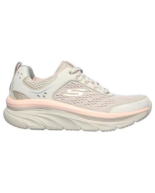 Skechers White (Wmns) Relaxed Fit D'Lux Walker Low Top