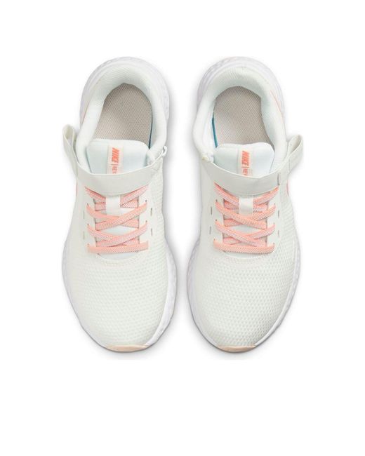 Nike White (Wmns) Revolution Flyease 'Summit Crimson Bliss'