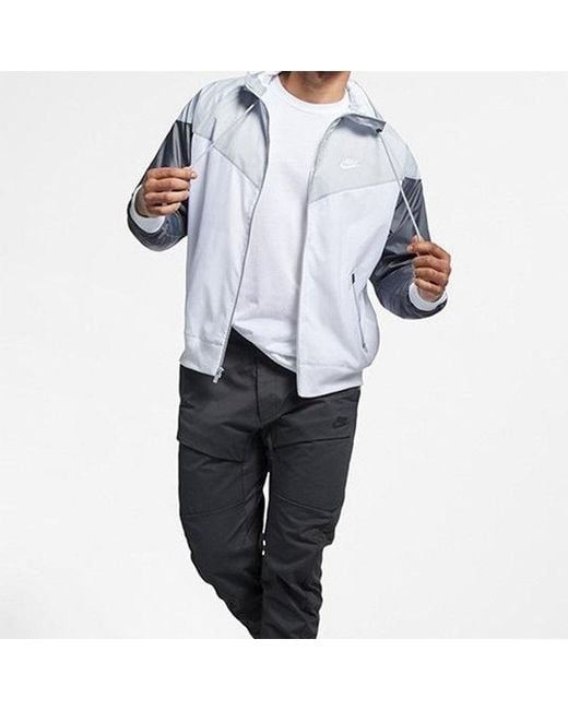 Nike Blue Sports Windproof Colorblock Hooded Jacket for men