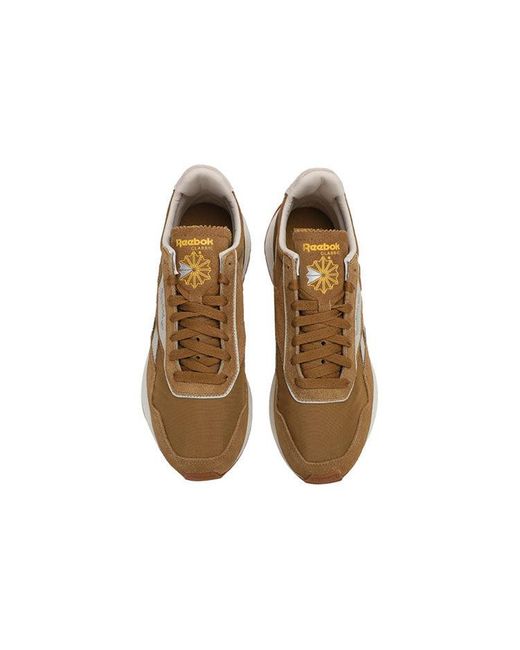 Reebok Brown Classic Leather Running Shoes for men