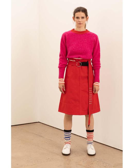 La Fetiche Pink Viva Traditional Brushed Crew Neck Seamfree Sweater With Bright Contrast Neck Trim