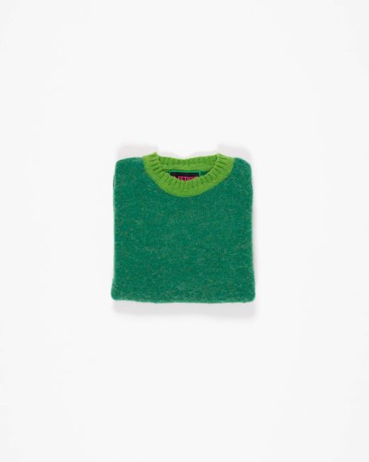 La Fetiche Green Viva Traditional Brushed Crew Neck Seamfree Sweater With Bright Contrast Neck Trim