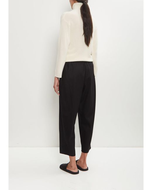 Dusan White Wool Flannel Carrot Pants
