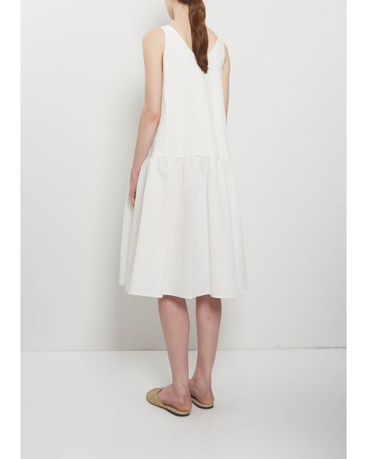 Apuntob White Linen Cotton V-neck Sleeveless Dress