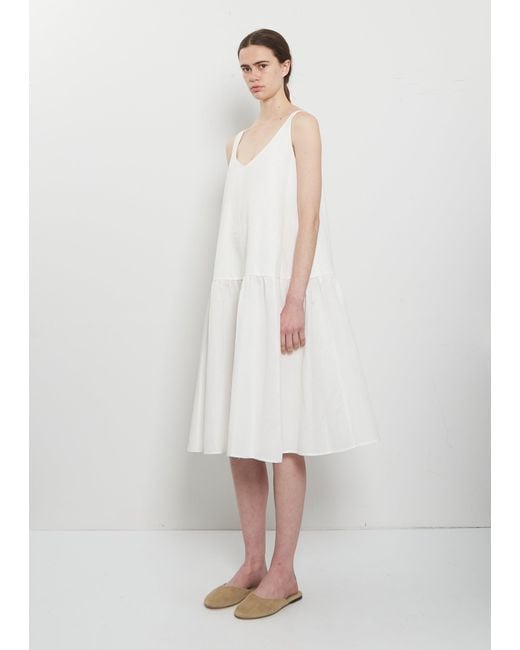 Apuntob White Linen Cotton V-neck Sleeveless Dress