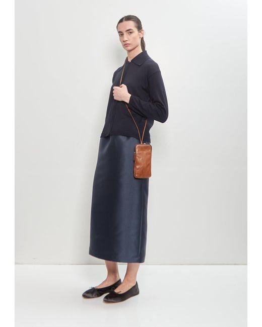 Bea Mombaers White Phone Pocket