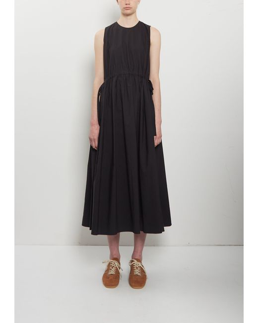 Apuntob Black Cotton Pleated Sleeveless Dress