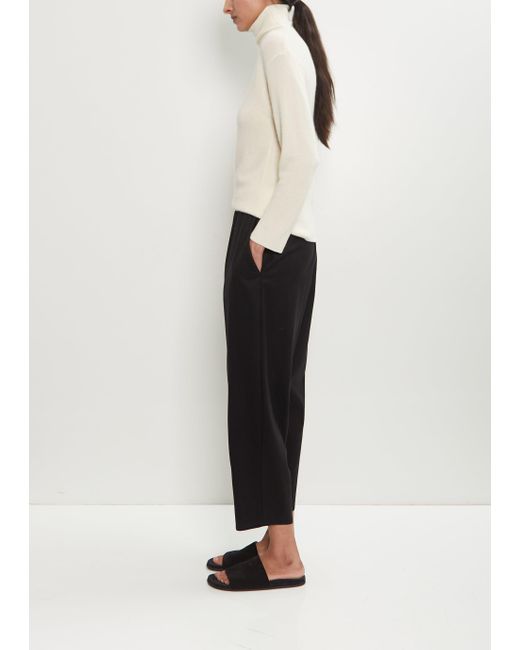 Dusan White Wool Flannel Carrot Pants
