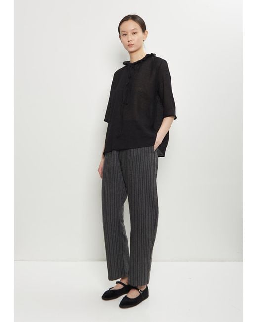 Apuntob Black Linen Wool Ruffle Collar Top