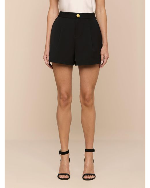 L'Agence Natural Saige Short