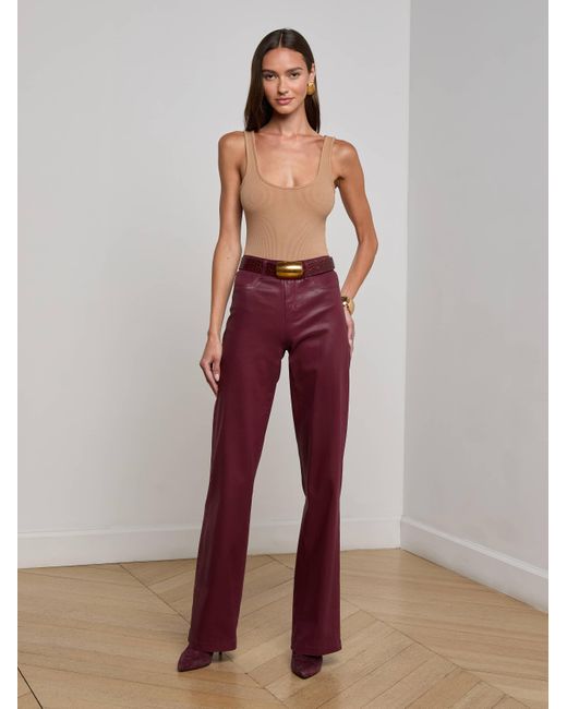 Jean Large En Denim Enduit Clayton, Enduit Bordeaux Foncé L'Agence en coloris Red