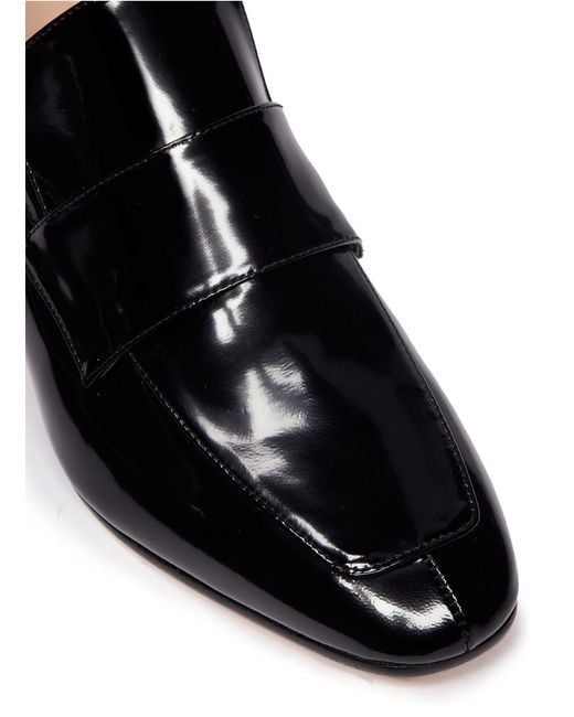 Stuart weitzman sawyer best sale loafer