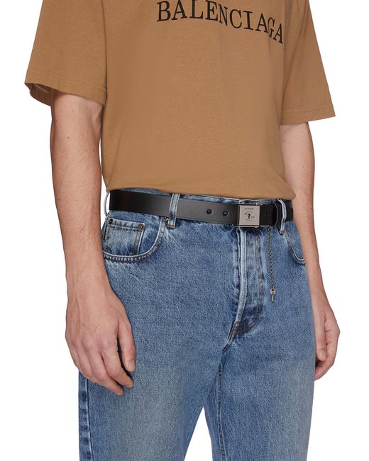 Key clearance lock buckle