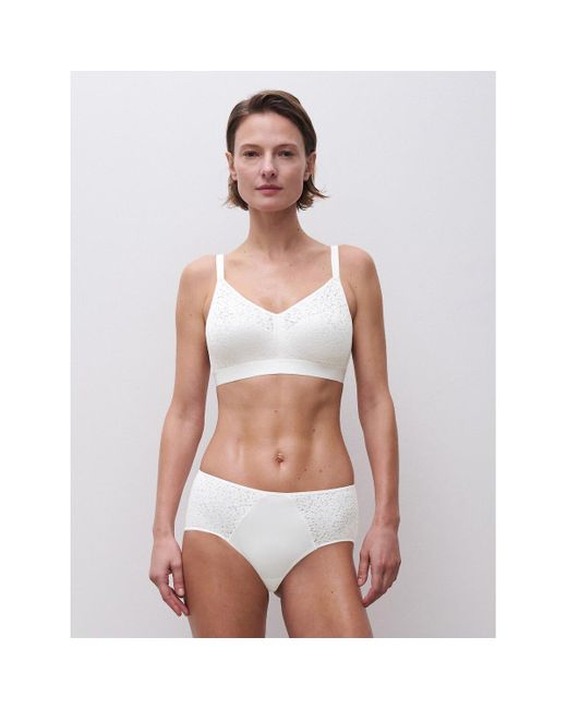 Sujetador sin aros Norah chic Chantelle de color White