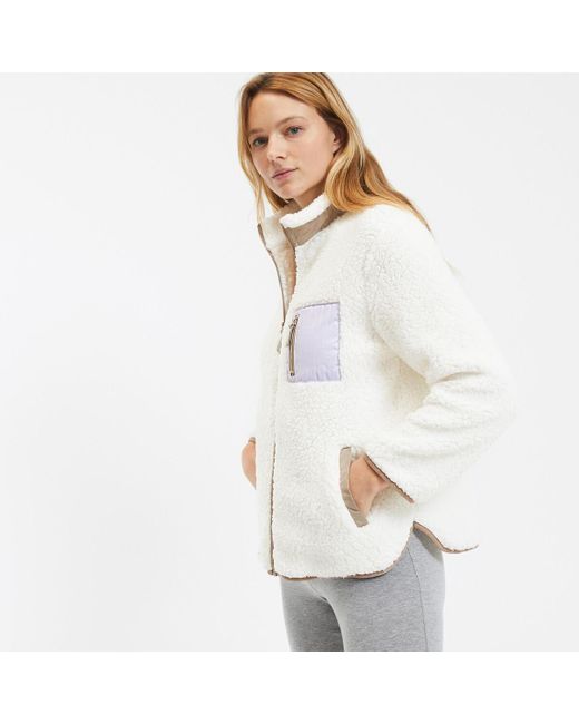 Chaqueta interior corta de forro polar SO'HOME de color White
