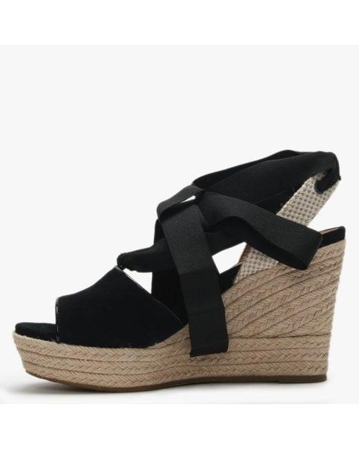 ugg shiloh wedge