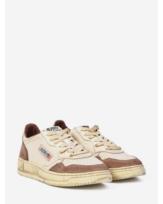 Autry Natural Medalist Low Super Vintage Sneakers for men