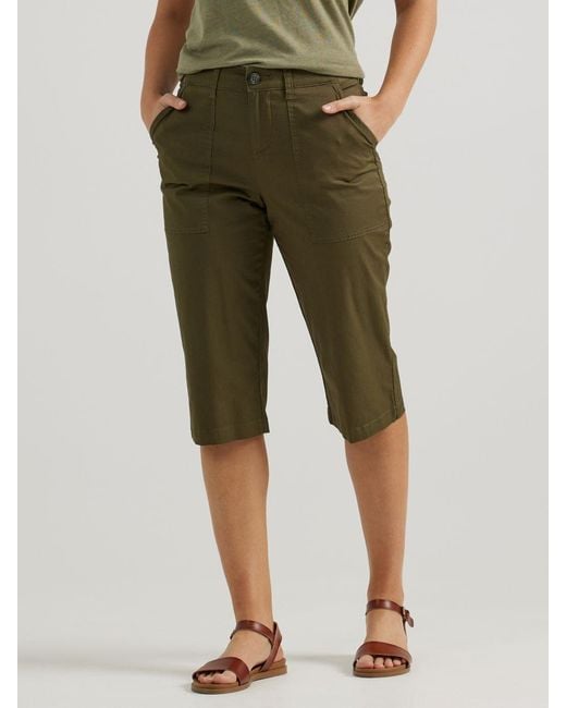 Lee Jeans Women's Flex-to-Go Relaxed Fit Cargo Skimmer Pant