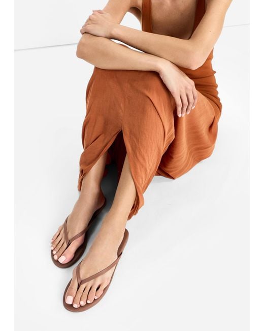 TKEES White Lily Foundation Flip Flops