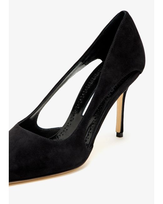 Manolo Blahnik Black Boukefalos Pumps