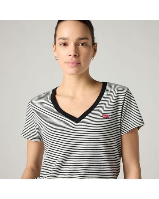 Levi's Gray The Perfect V Neck