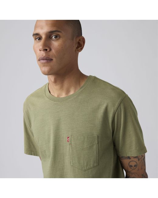 Levi's Green Classic Pocket Tee for men