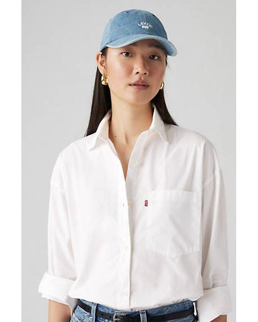 Cappellino Con Logo Lazy Girl di Levi's in White