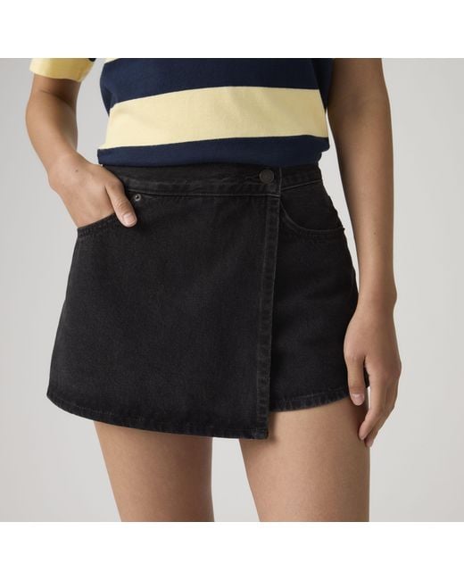 Levi's Black Skort