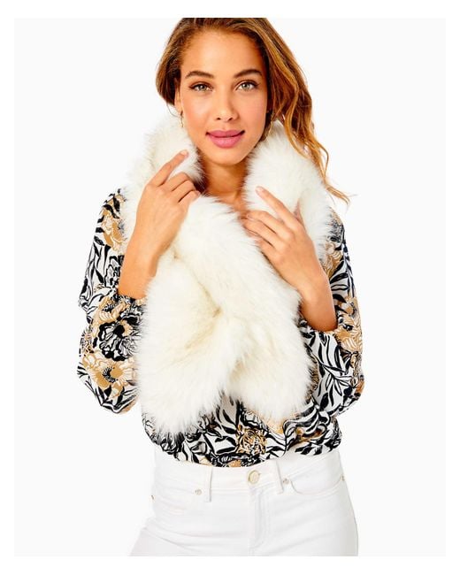 Lilly Pulitzer Women's Ava Faux Fur Scarf In White In White in Pink