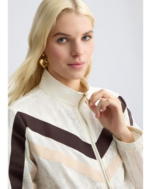 Liu Jo White Liu Jo Jacke Aus Baumwolle Mit Stickereien
