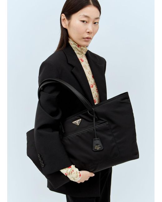 【PRADA】★関税込★リエディション1978 Re Nylonトートバッグ ブラック プラダ Re-Edition 1978 ミディアム Re-Nylon x