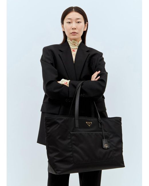トートバッグ Prada Prada Re-Edition 1978 Large Shopping Bag Prada Re-Edition 1978 Large Re-Nylon and Saffiano Leather