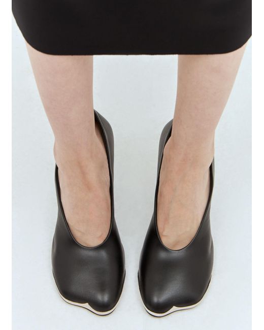 Burberry Black Dãcolletã Duck Heels
