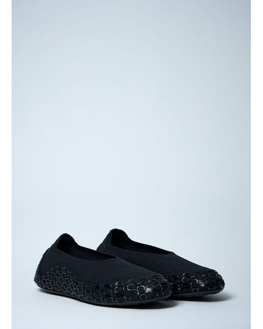 Gucci Black Slio-On Trainers for men