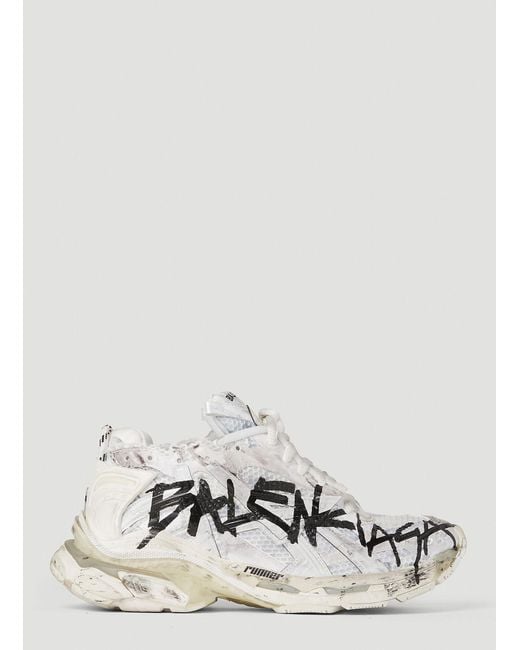 Balenciaga Graffiti Runner Sneakers in White Lyst