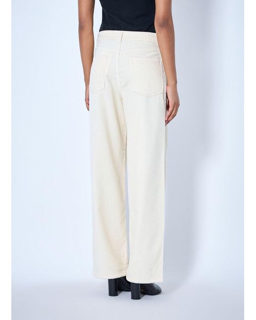Rohe White Bruun