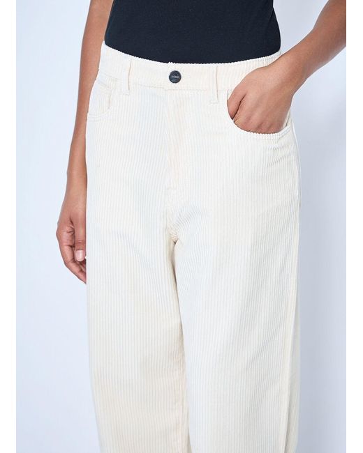 Rohe White Bruun