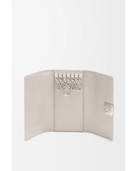 Loewe White Luxury Anagram Key Case In Pebble Grained Calfskin