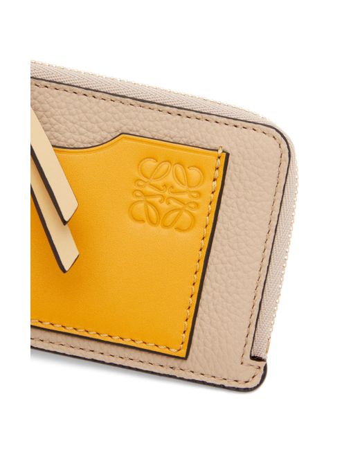 Loewe coin top