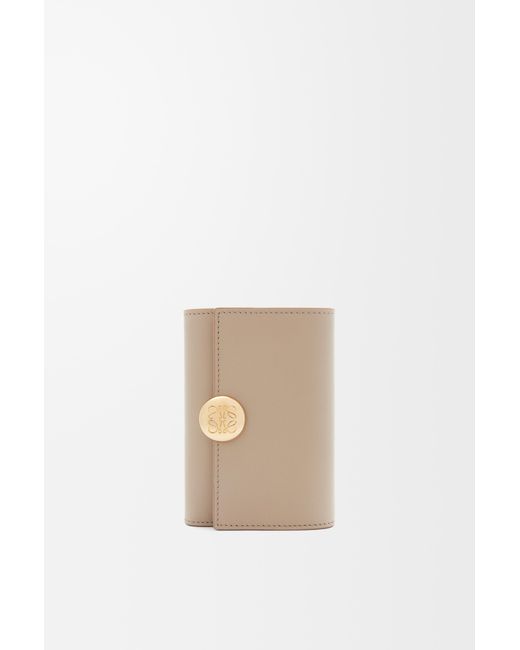 Loewe White Luxury Pebble Small Vertical Wallet In Shiny Nappa Calfskin For